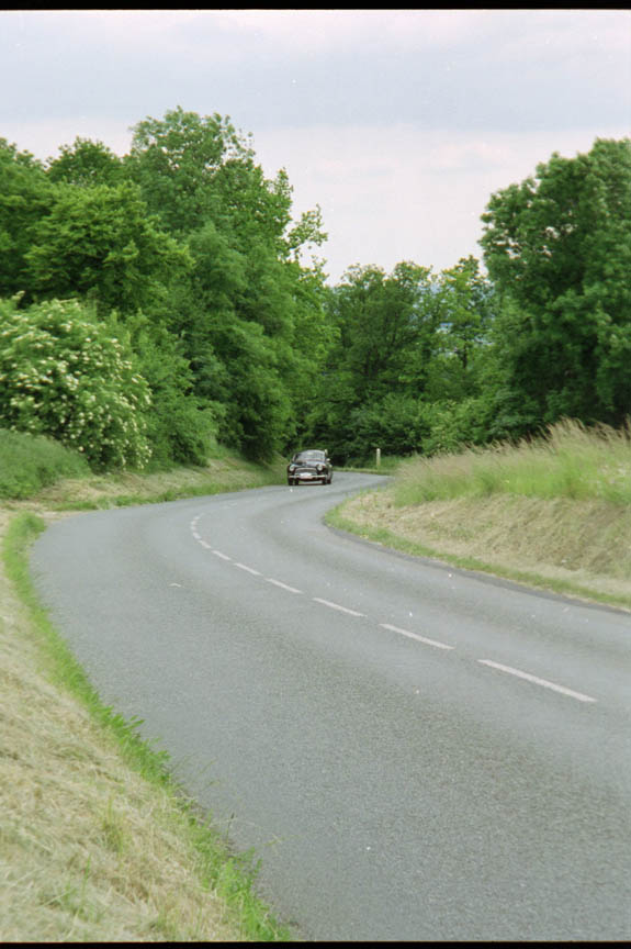 AD001